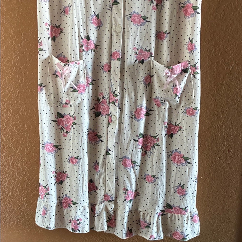 Joan Vass Cream Floral Button-Front House Dress with Pink Roses - Picture 3 of 6